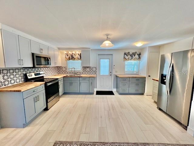 10810 Freedom Drive Port Richey, FL 34668 - Photo 19 of 54