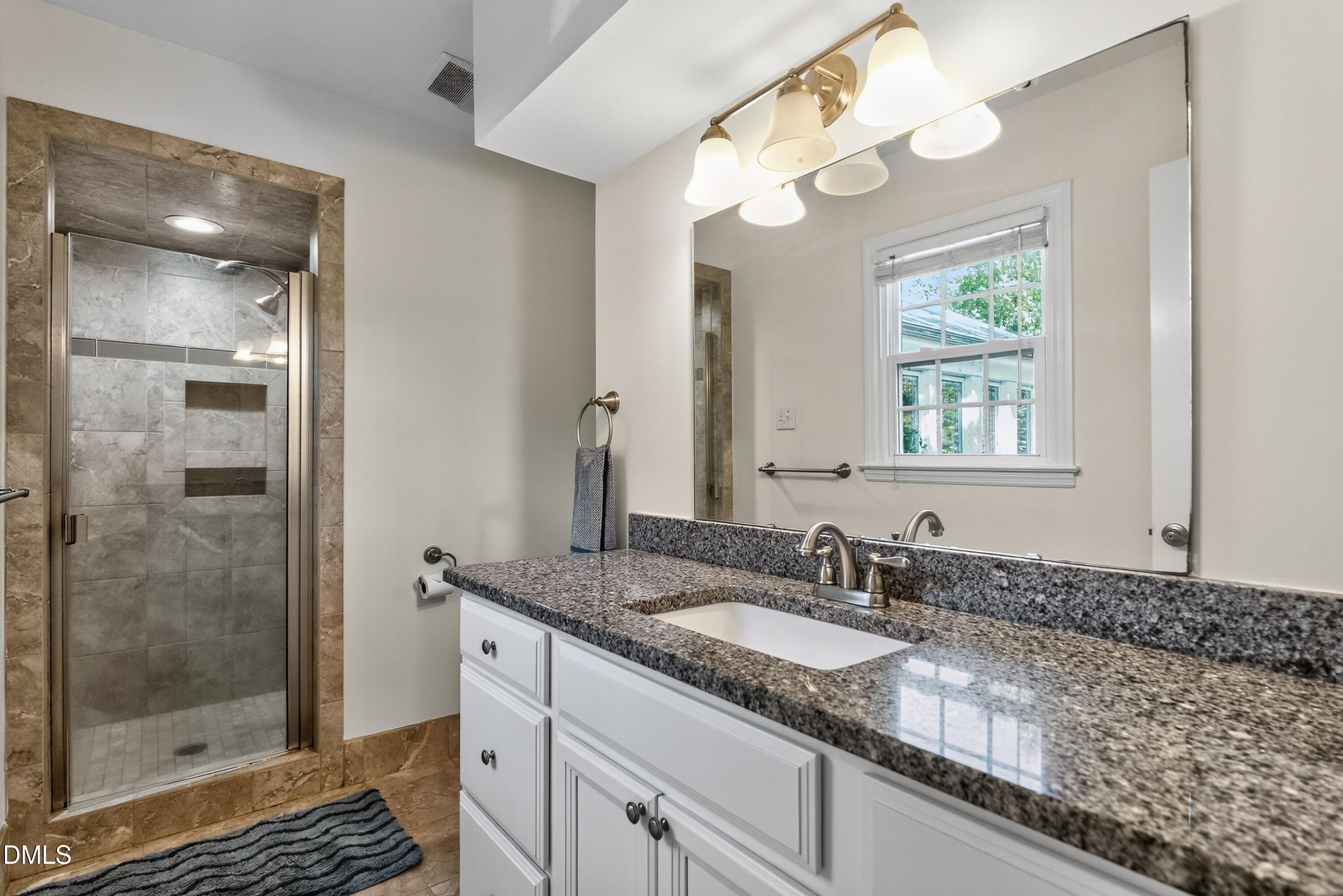 2103 Kilburn Road Raleigh, NC 27604 - Photo 23 of 33 Secondary Bathroom