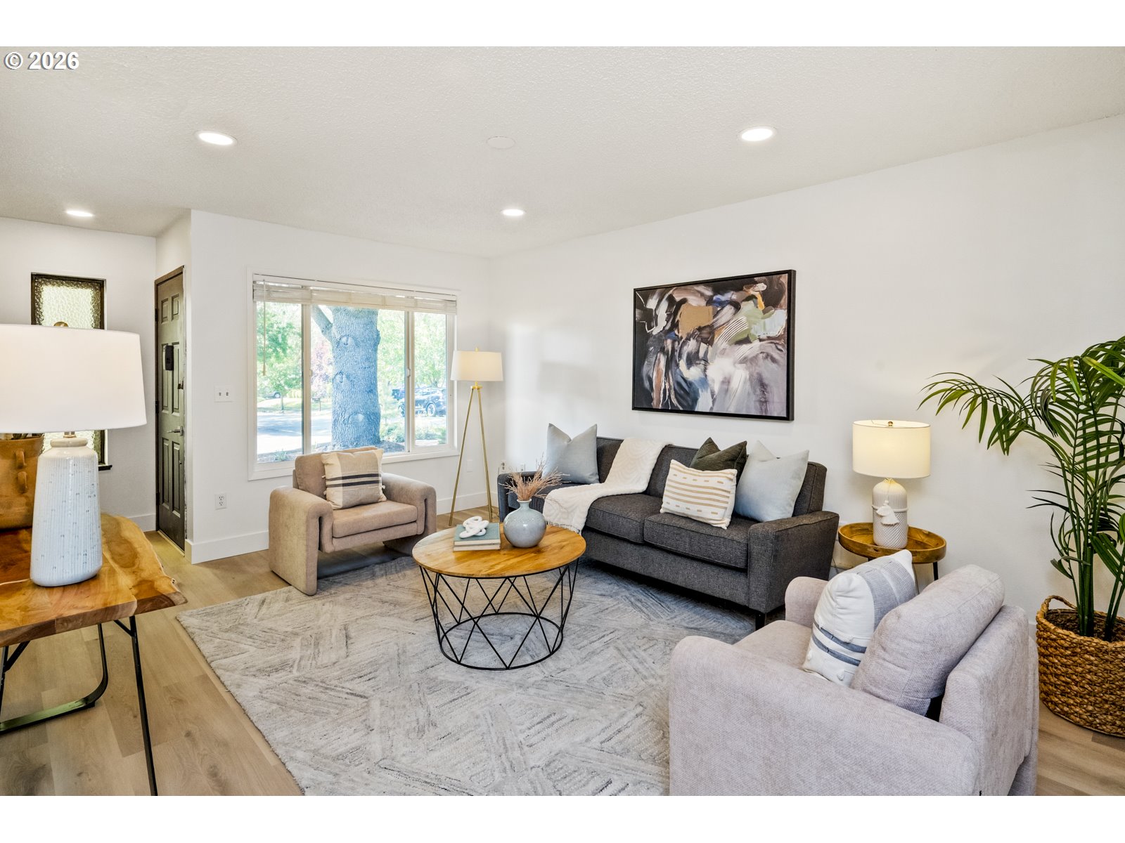 3018 Southwest Carson Street Portland, OR 97219 - Photo 5 of 42