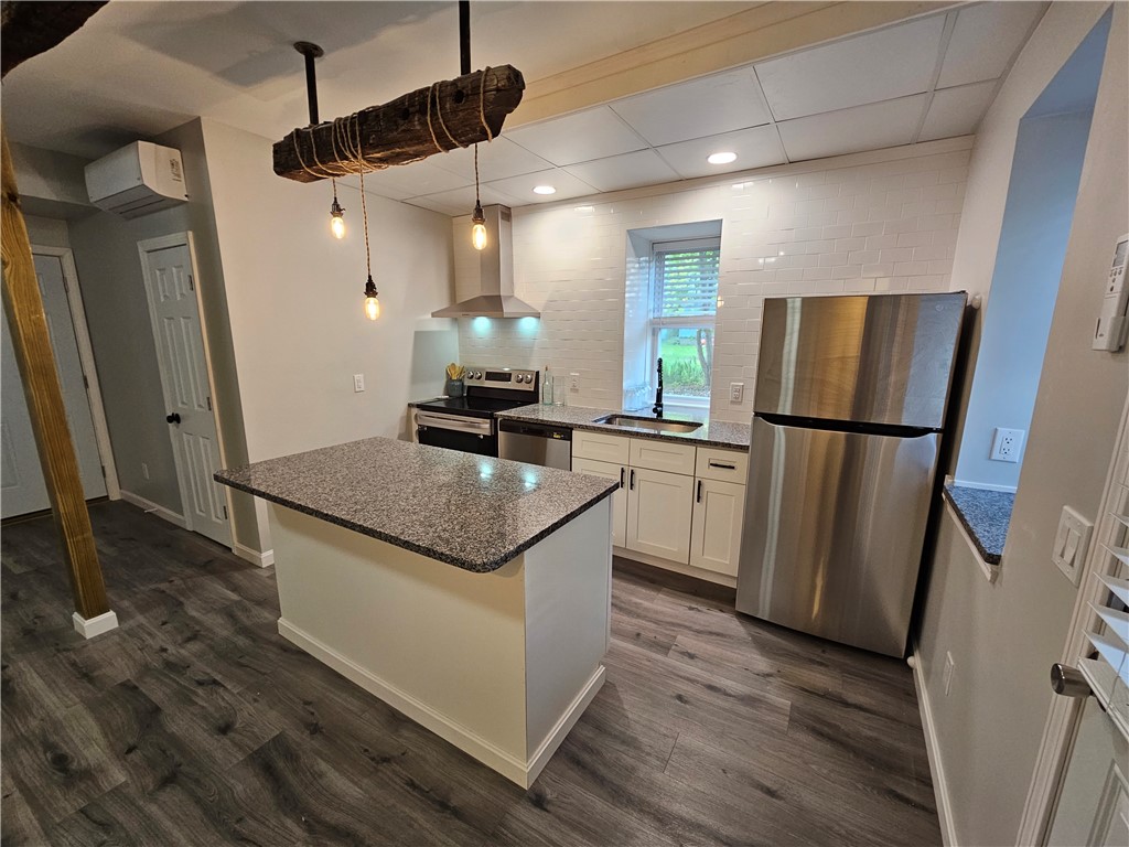 57 River Road Smithfield, RI 02917 - Photo 5 of 13