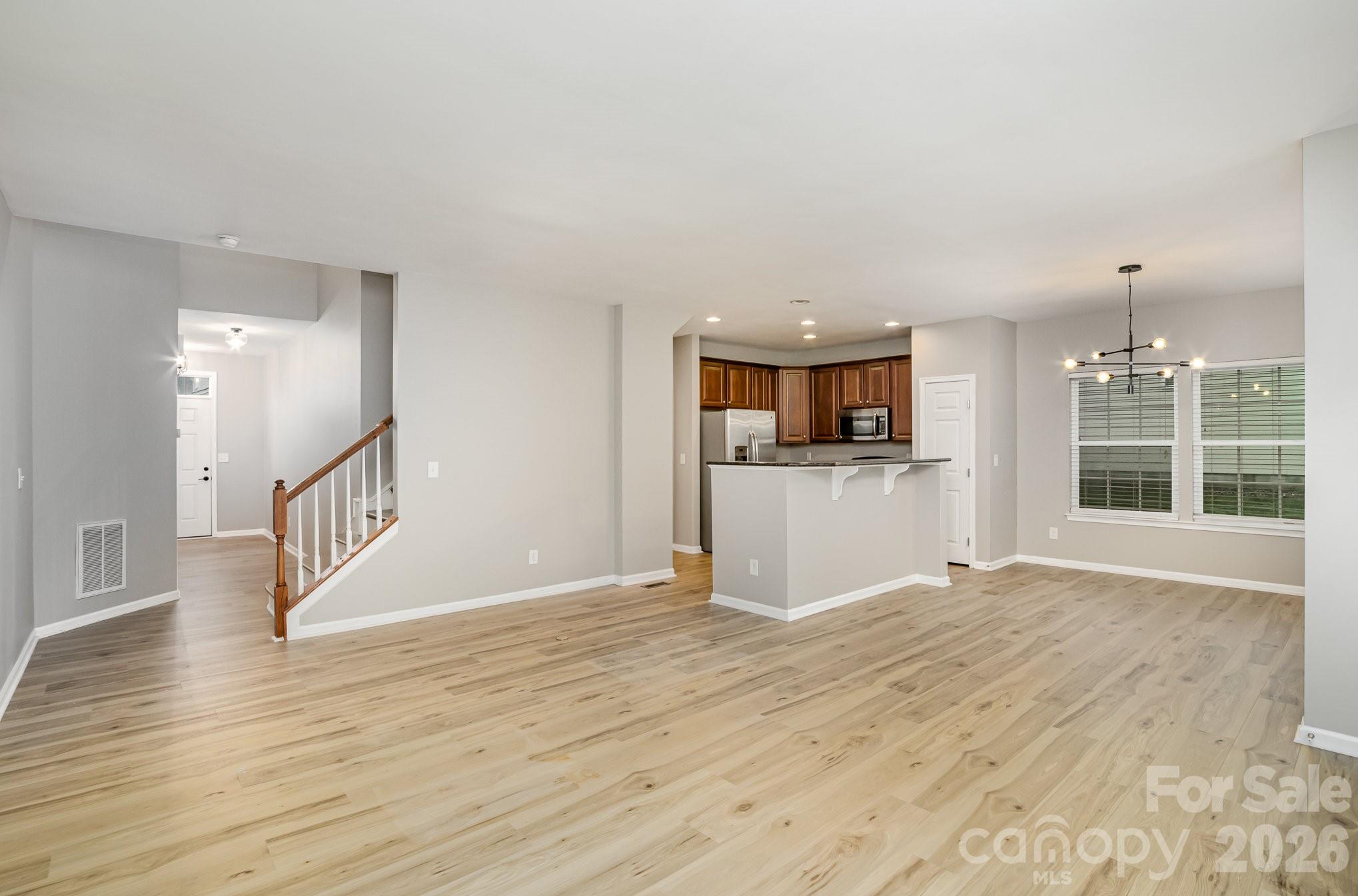 121 Inlet Point Drive Tega Cay, SC 29708 - Photo 4 of 24
