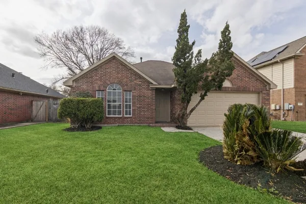 $249,900 | 234 Wentworth Park Drive, Houston, TX 77015