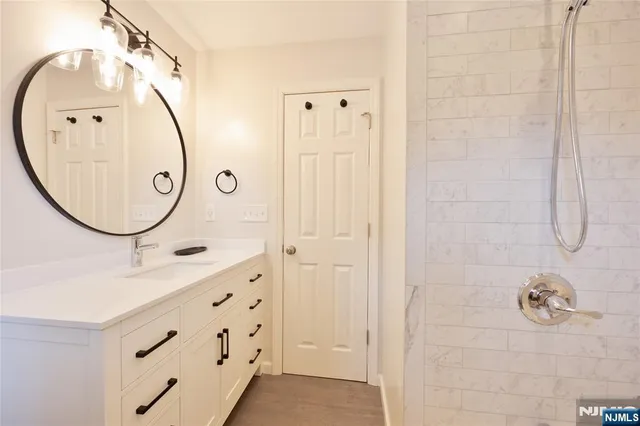 $1,039,000 | 18 Marguerite Lane, Towaco, NJ 07082