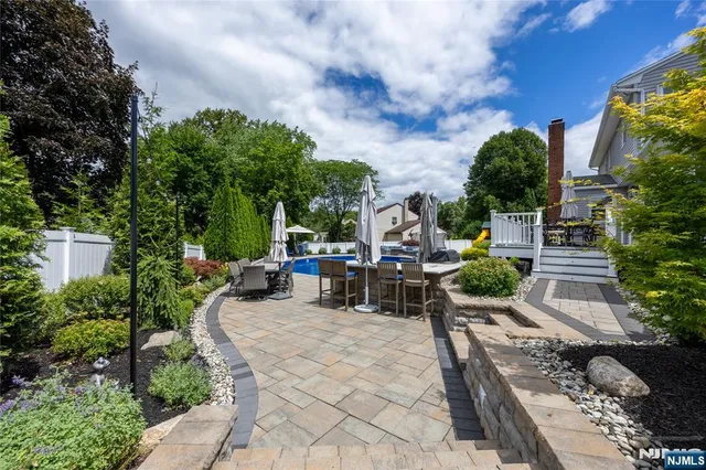$1,039,000 | 18 Marguerite Lane, Towaco, NJ 07082