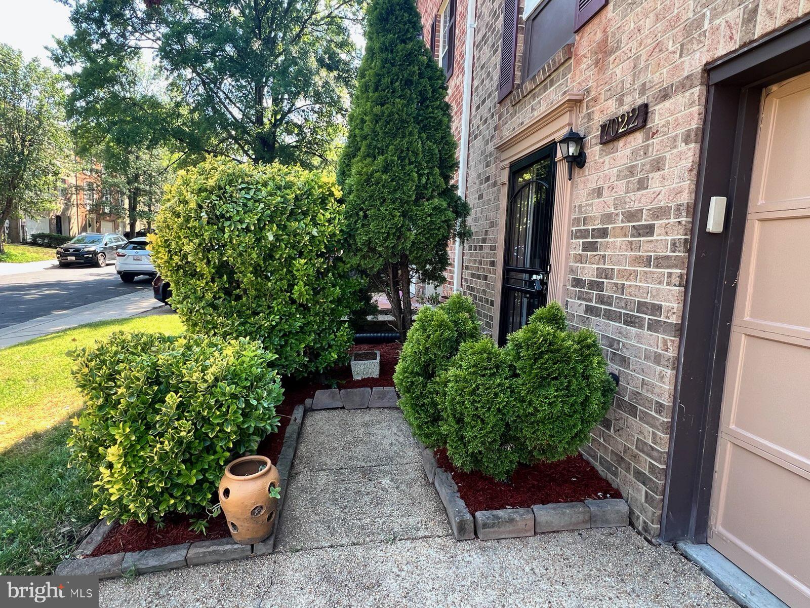 7022 Storch Lane Lanham, MD 20706 - Photo 3 of 44 Nicely landscaped front yard!