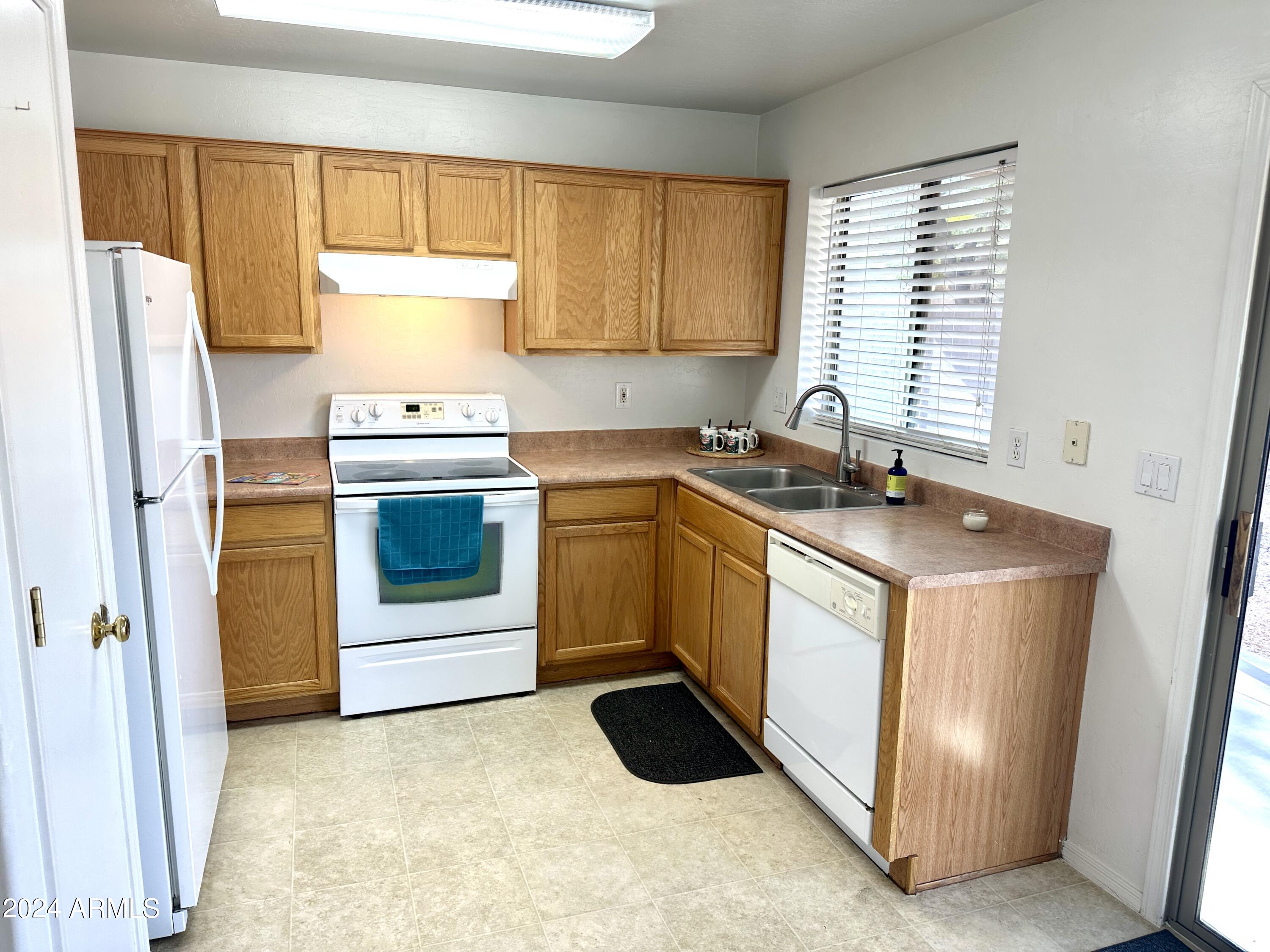 14829 West Redfield Road Surprise, AZ 85379 - Photo 4 of 26 Kitchen 1