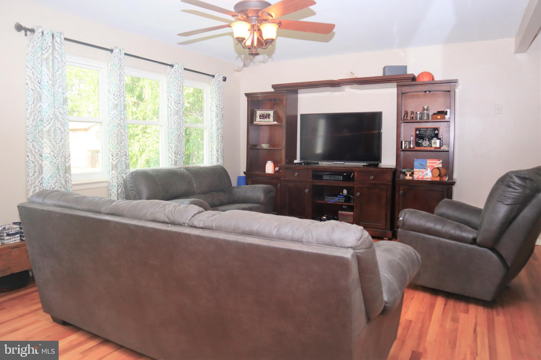 5 Walton Road Mount Holly, NJ 08060 - Photo 5 of 27