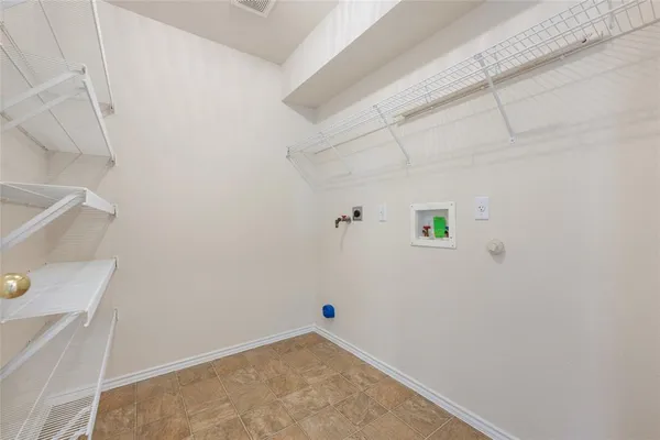 $1,900 | 15233 Rosehip Lane, Pflugerville, TX 78660