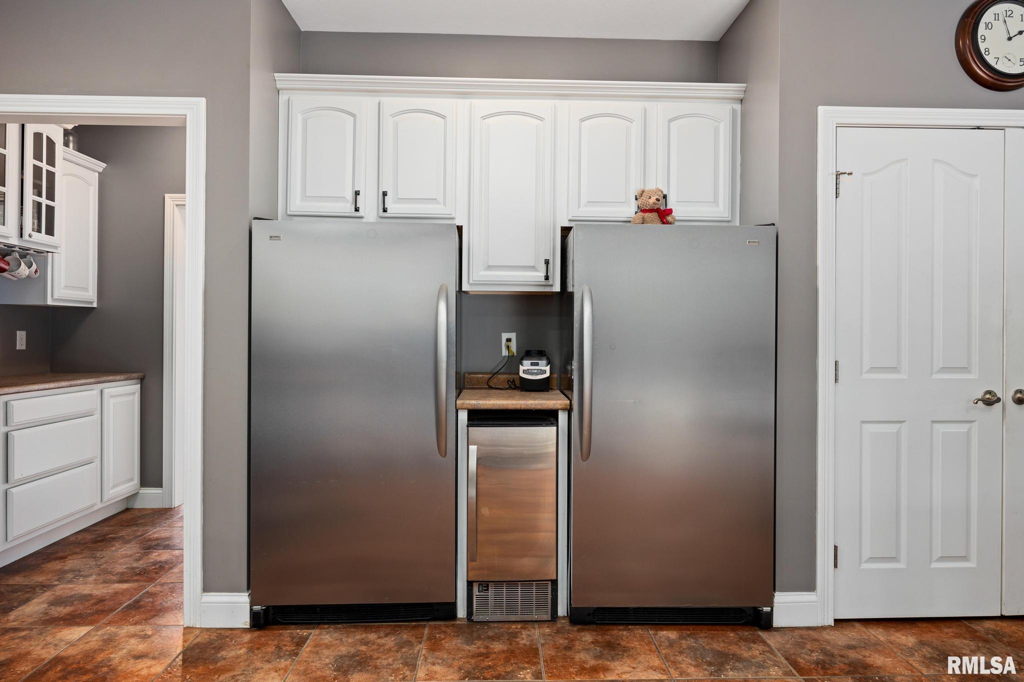 1817 Autumn Ridge Washington, IL 61571 - Photo 13 of 56