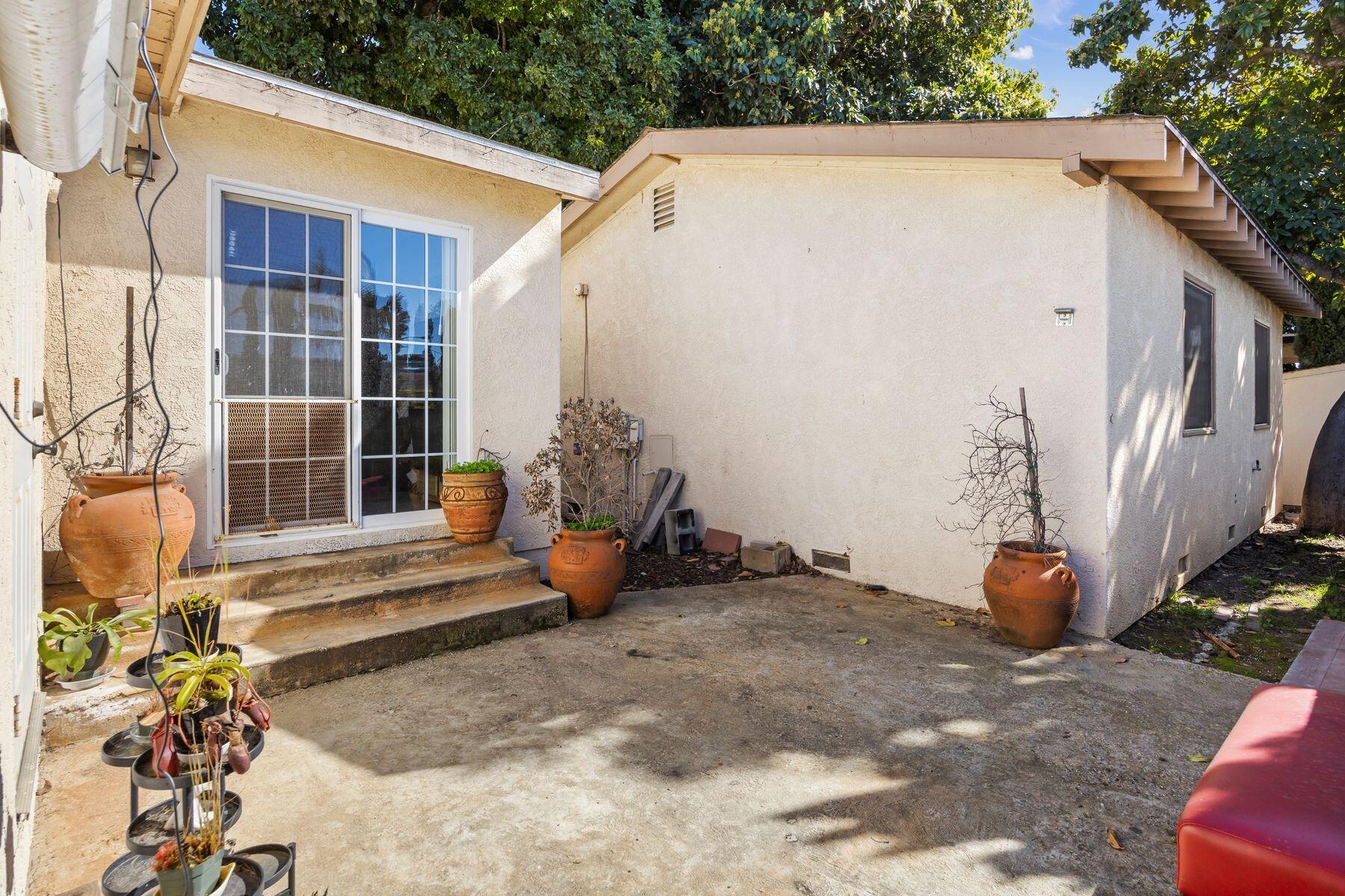354 West Prospect Street Ventura, CA 93001 - Photo 23 of 41 a view of a porch with a sitting area