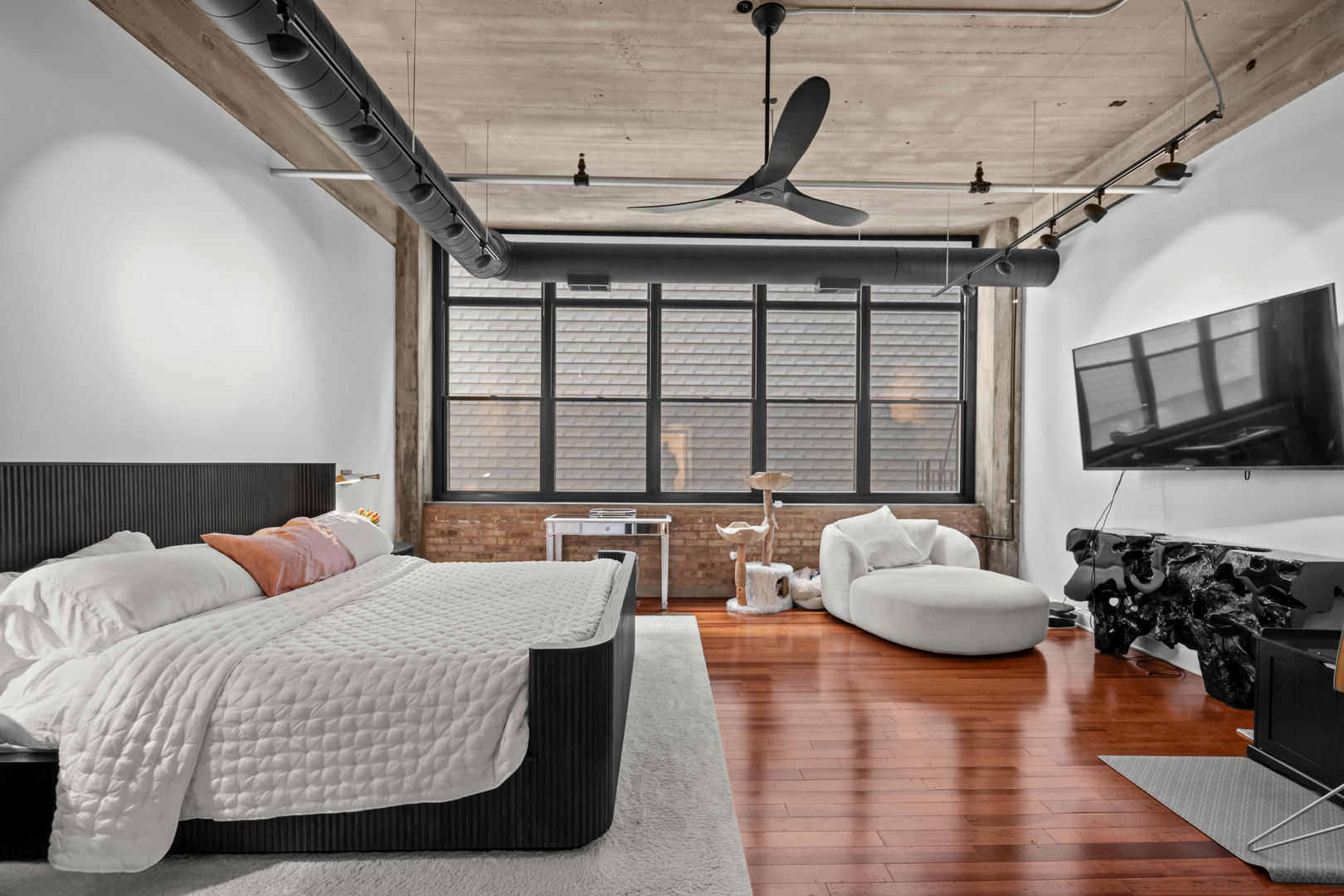 850 West Adams Street, Unit 2E Chicago, IL 60607 - Photo 14 of 25