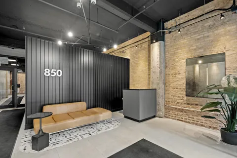 $995,000 | 850 West Adams Street, Unit 2E, Chicago, IL 60607