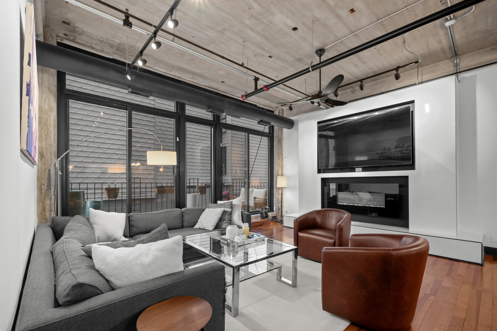 850 West Adams Street, Unit 2E Chicago, IL 60607 - Photo 9 of 25