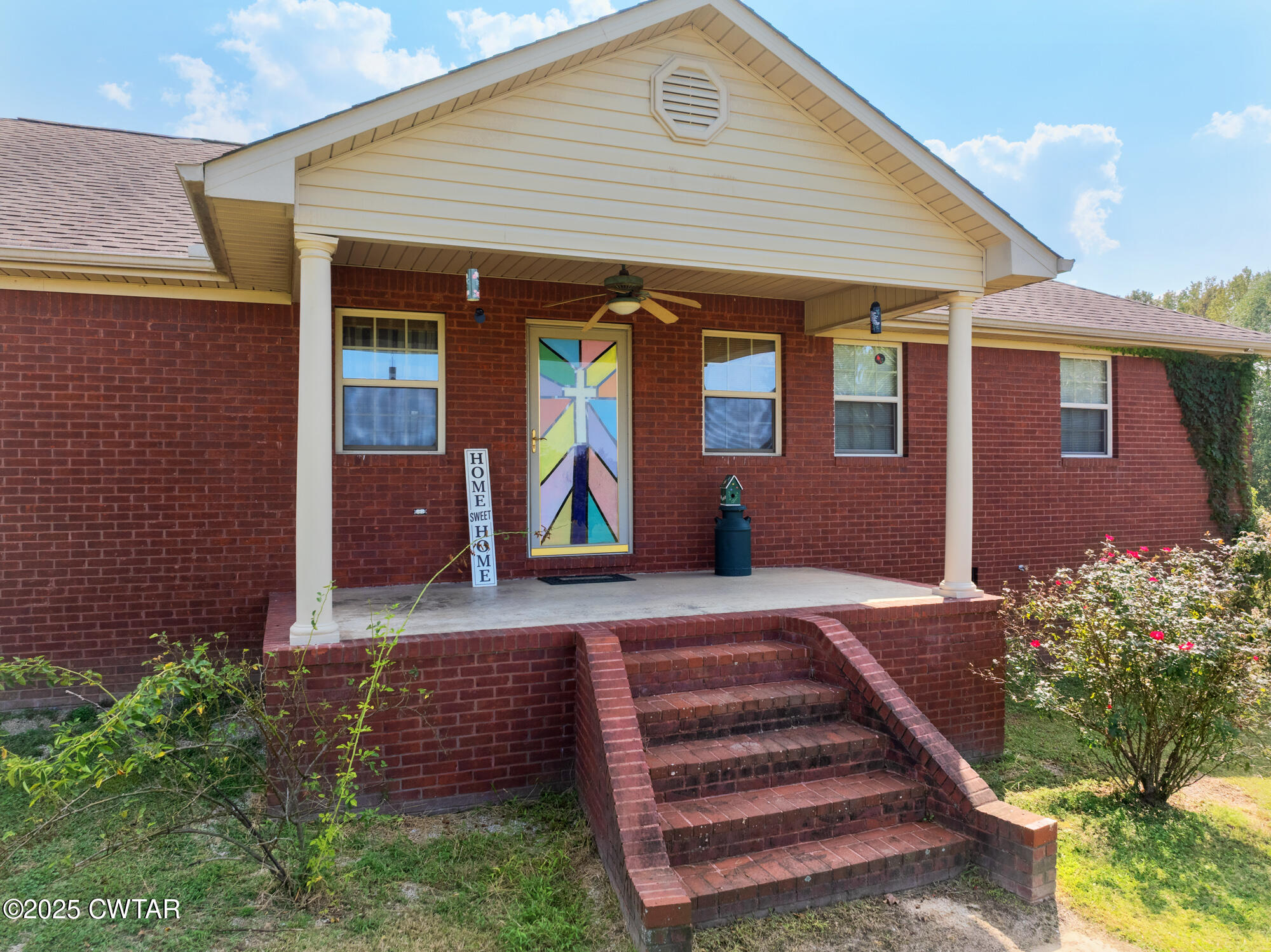 1354 Brandon Road Huntingdon, TN 38344 - Photo 21 of 37 Front of Home