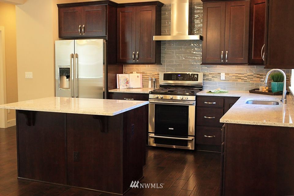 8817 234th Street Southwest Edmonds, WA 98026 - Photo 11 of 13 Gallery Image 11