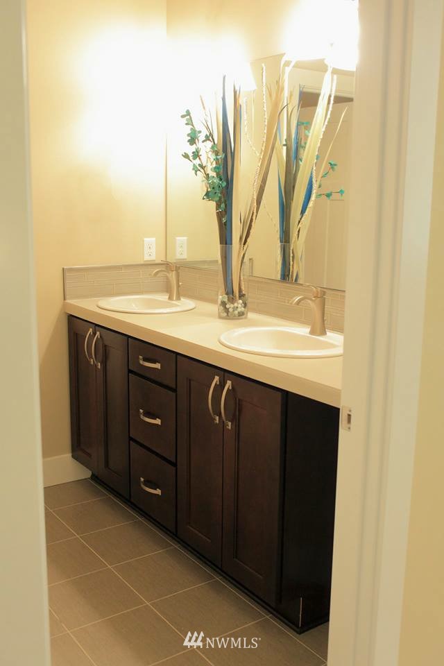 8817 234th Street Southwest Edmonds, WA 98026 - Photo 13 of 13 Gallery Image 13