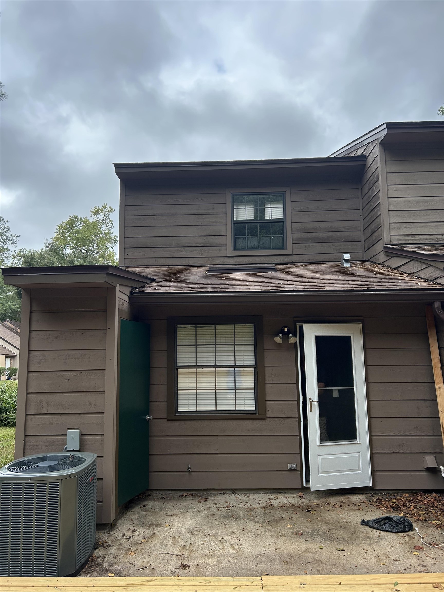 1099 Ocala Road Tallahassee, FL 32304 - Photo 1 of 16 Gallery Image 1