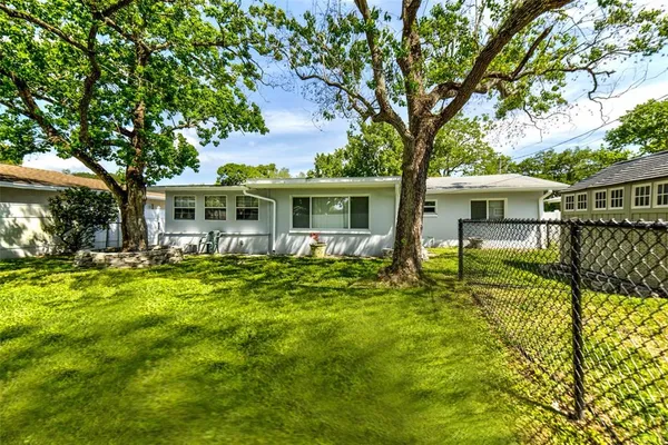 $3,600 | 2227 Rose Lane, Clearwater, FL 33764