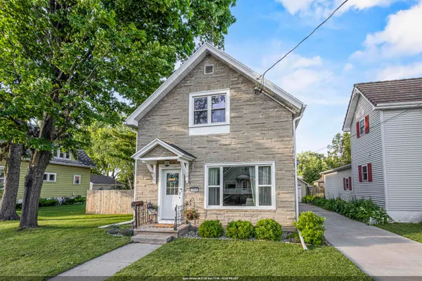 $219,900 | 316 Doty Street, Kaukauna, WI 54130