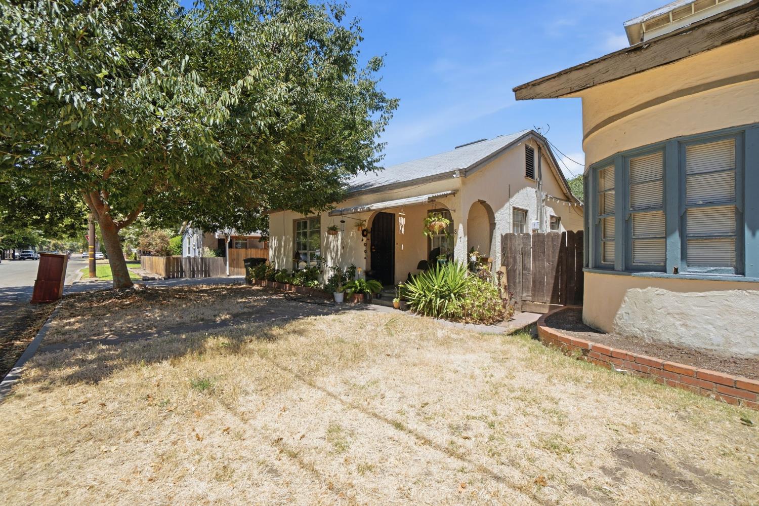 815 Wright Street Modesto, CA 95350 - Photo 1 of 30