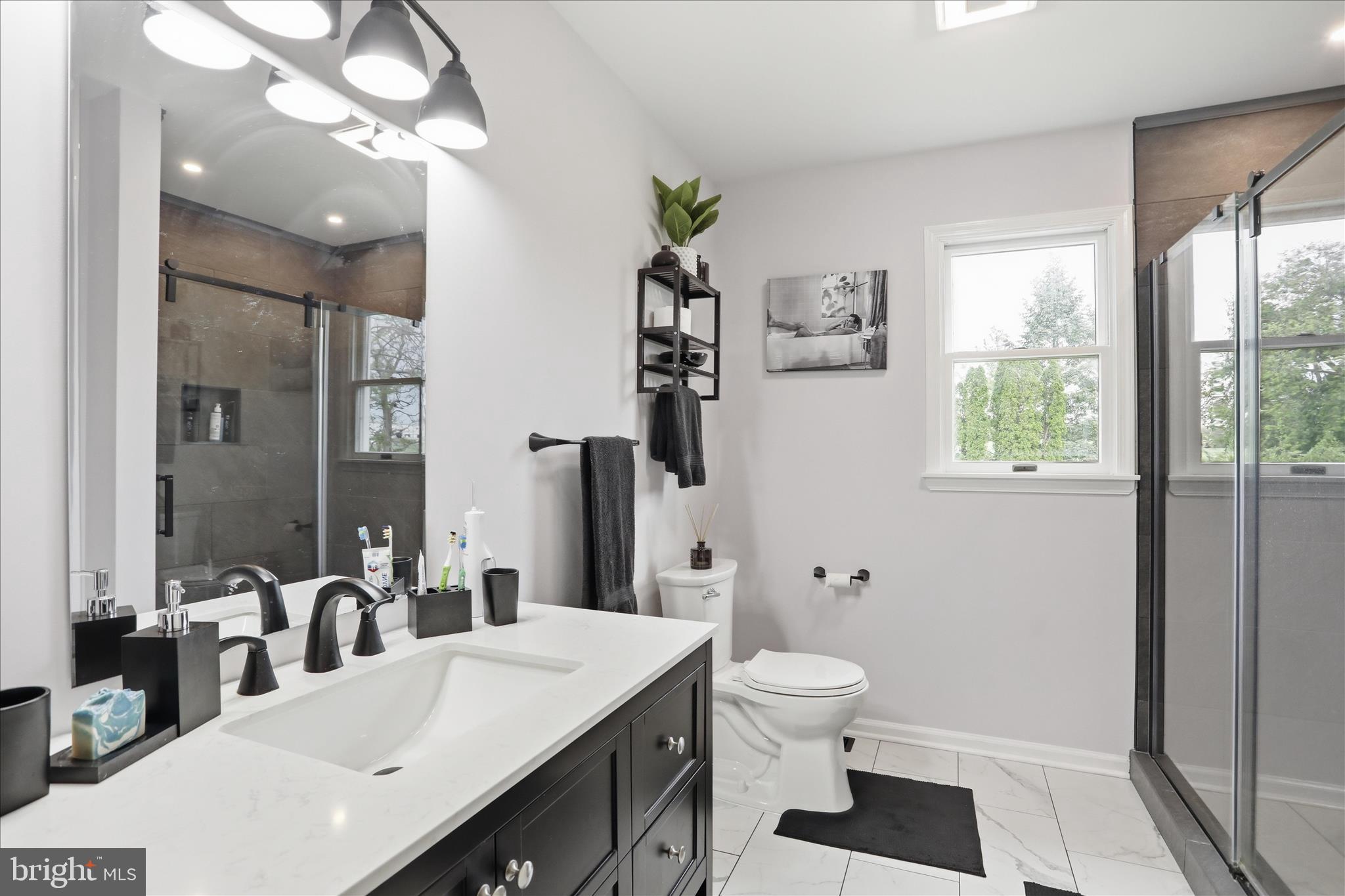 13427 Maugansville Road Hagerstown, MD 21740 - Photo 30 of 39 Renovated upper lvl bathroom