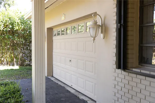 $5,250 | 13125 Southwest 83rd Avenue, Pinecrest, FL 33156