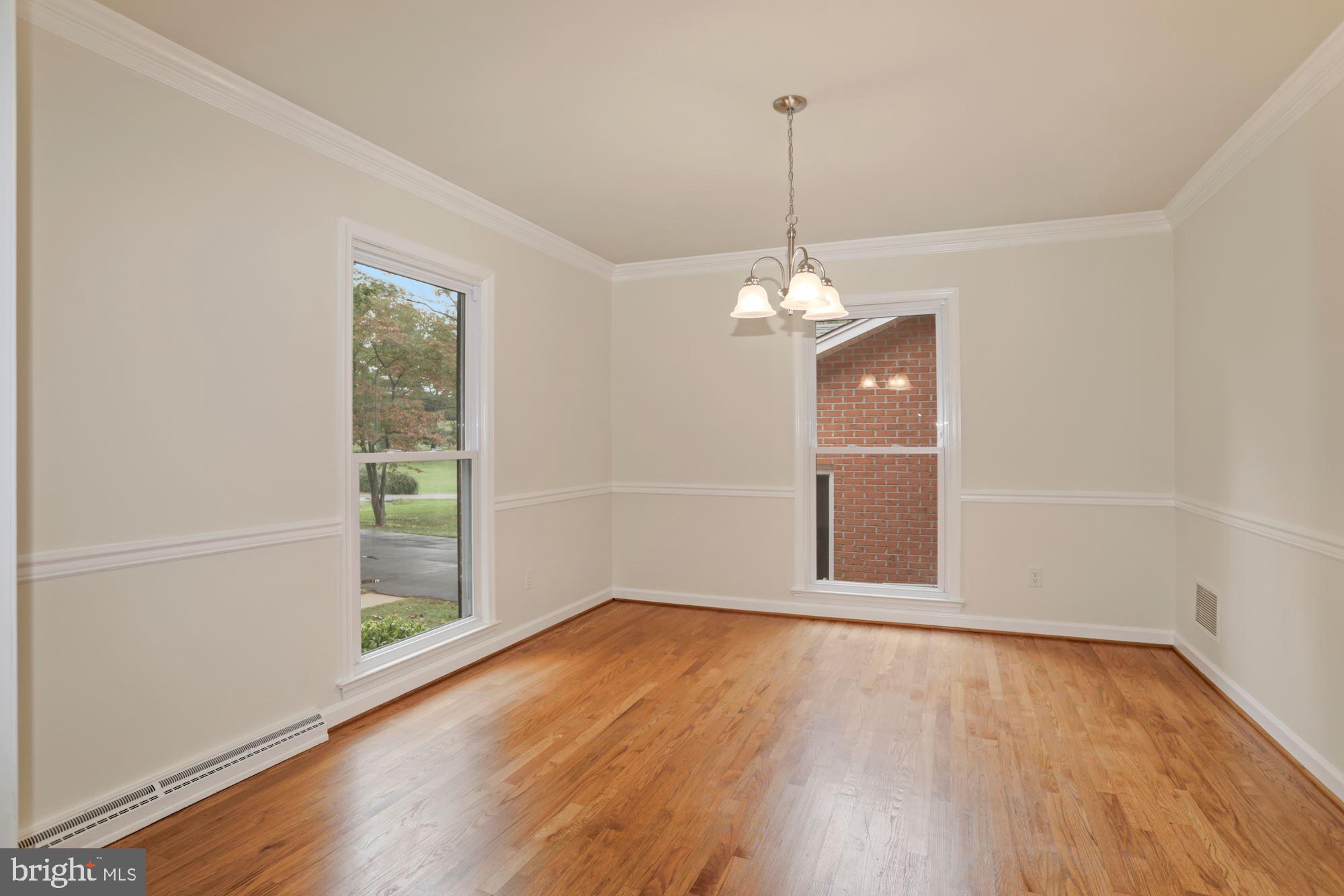 11502 Fox Hill Road Culpeper, VA 22701 - Photo 12 of 49 Dining room