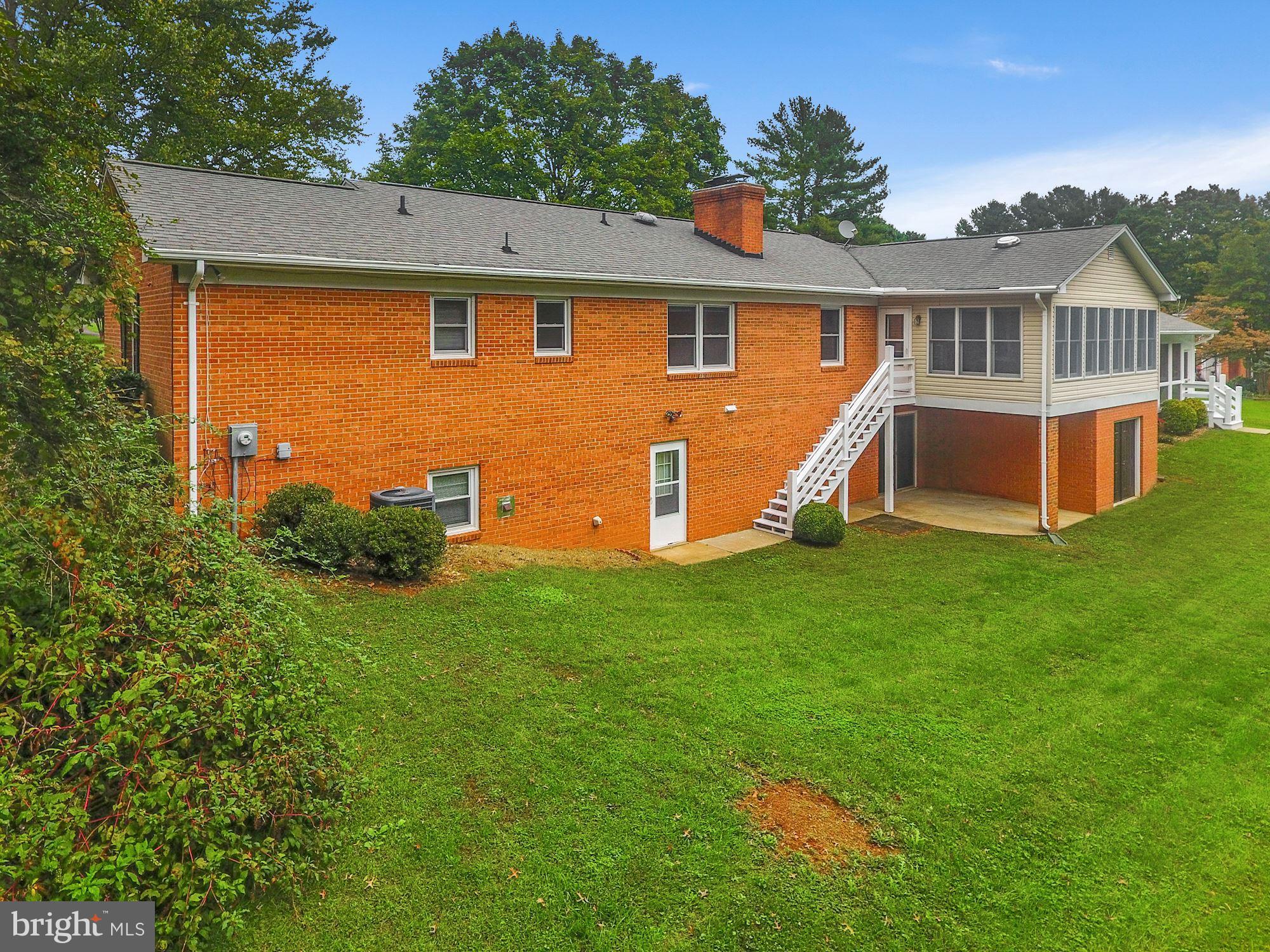 11502 Fox Hill Road Culpeper, VA 22701 - Photo 37 of 49 Solid brick construction