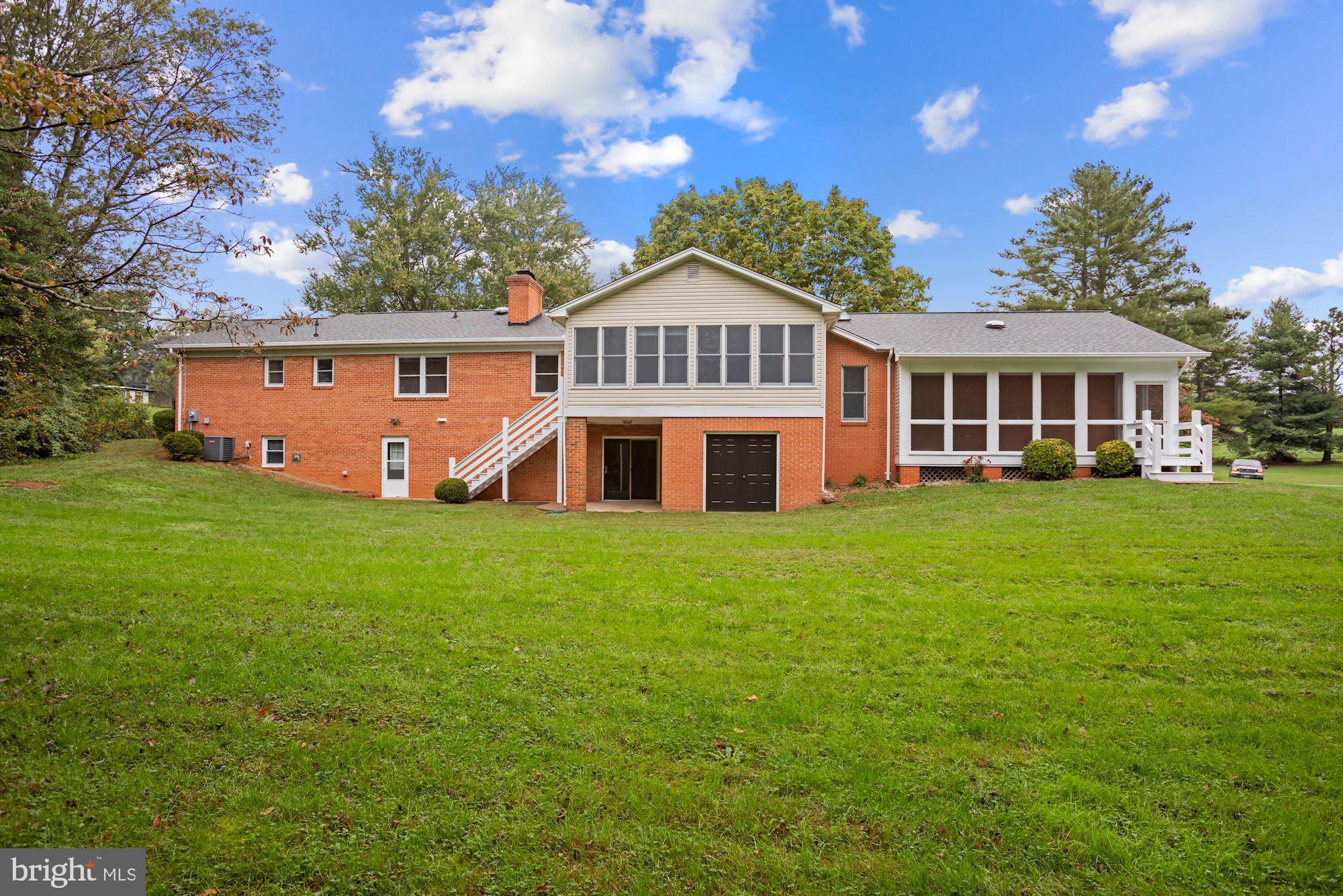 11502 Fox Hill Road Culpeper, VA 22701 - Photo 39 of 49 Expansive rambler