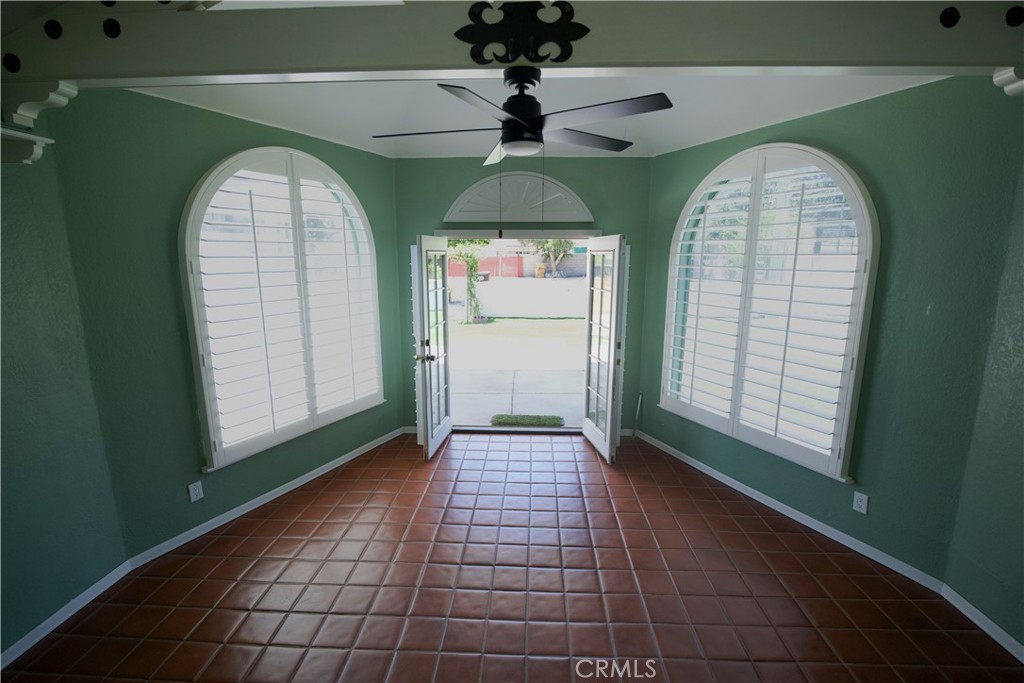 2770 Ladera Road San Bernardino, CA 92405 - Photo 8 of 23