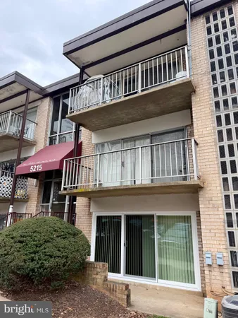 $1,850 | 5215 Newton Street, Unit 104, Bladensburg, MD 20710