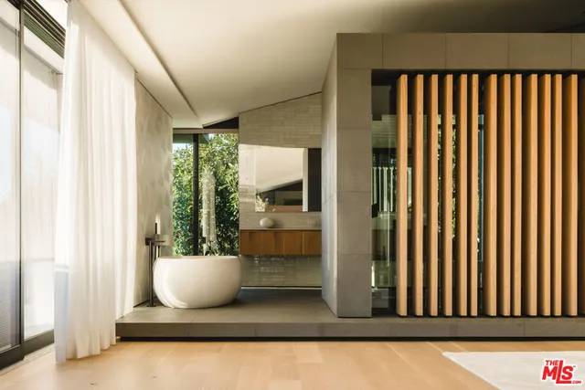 $195,000 | 1853 Bel Air Road, Los Angeles, CA 90077