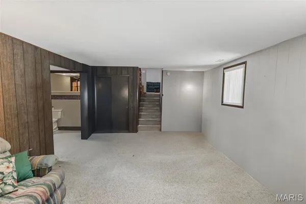 $205,000 | 255 Delwood Drive, Sparta, IL 62286