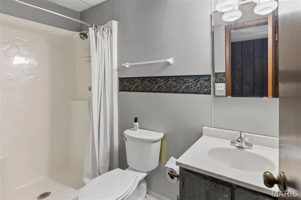 $205,000 | 255 Delwood Drive, Sparta, IL 62286