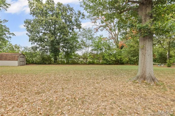 $205,000 | 255 Delwood Drive, Sparta, IL 62286