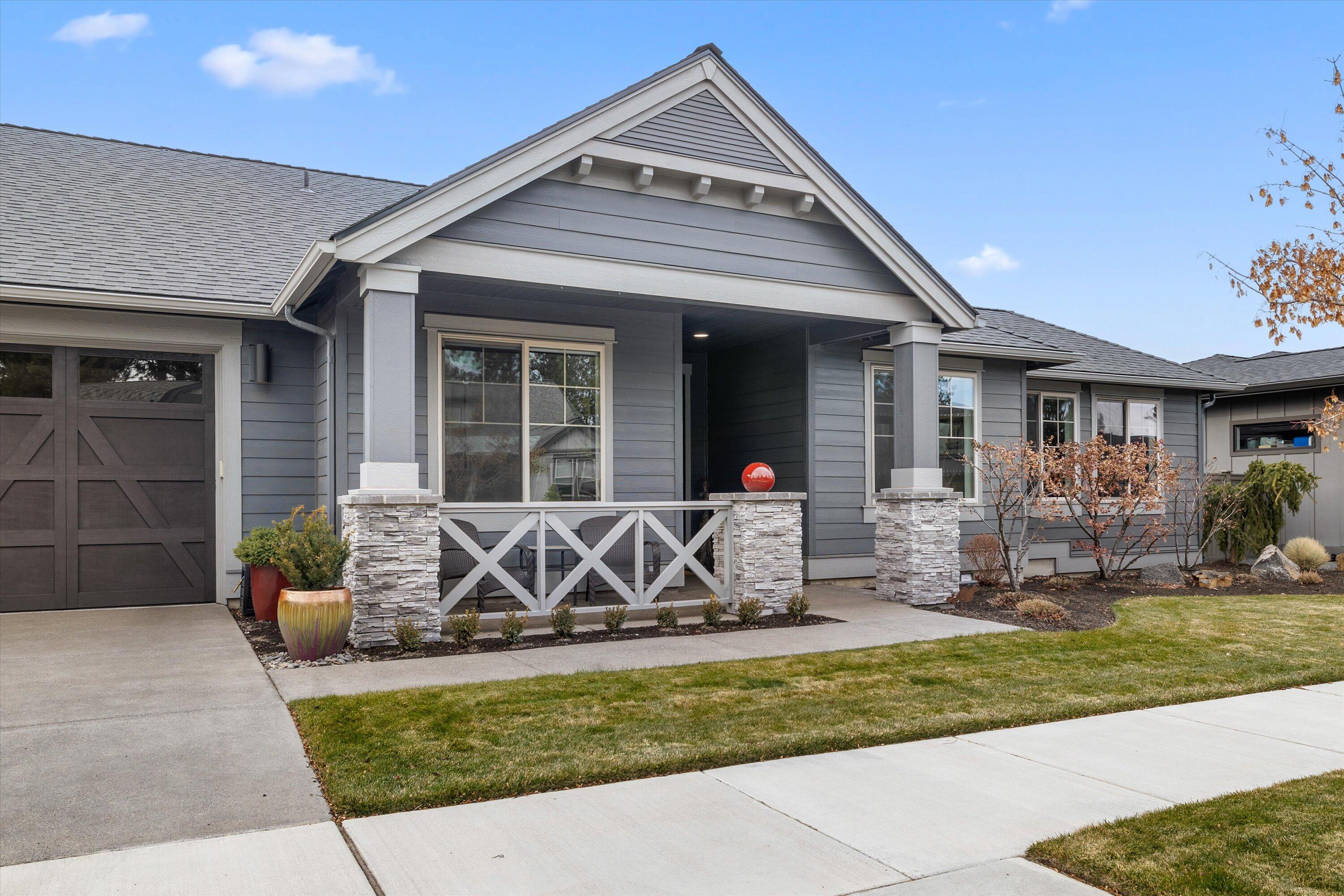 60873 Southwest Headwaters Loop Bend, OR 97702 - Photo 2 of 77 Gallery Image 2