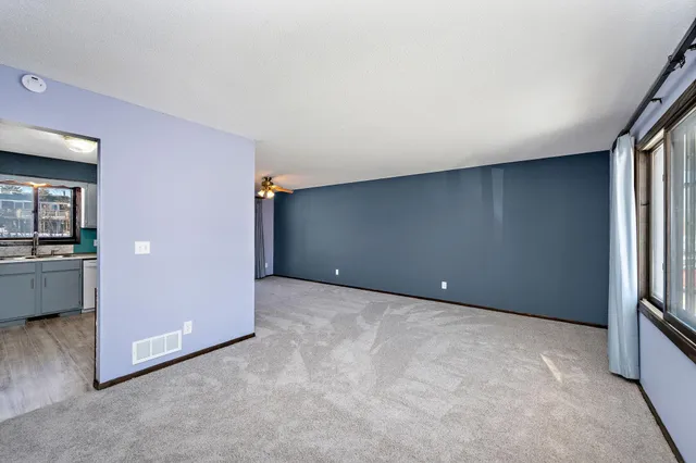 $379,900 | 4221 Edgemont Street, Vadnais Heights, MN 55127