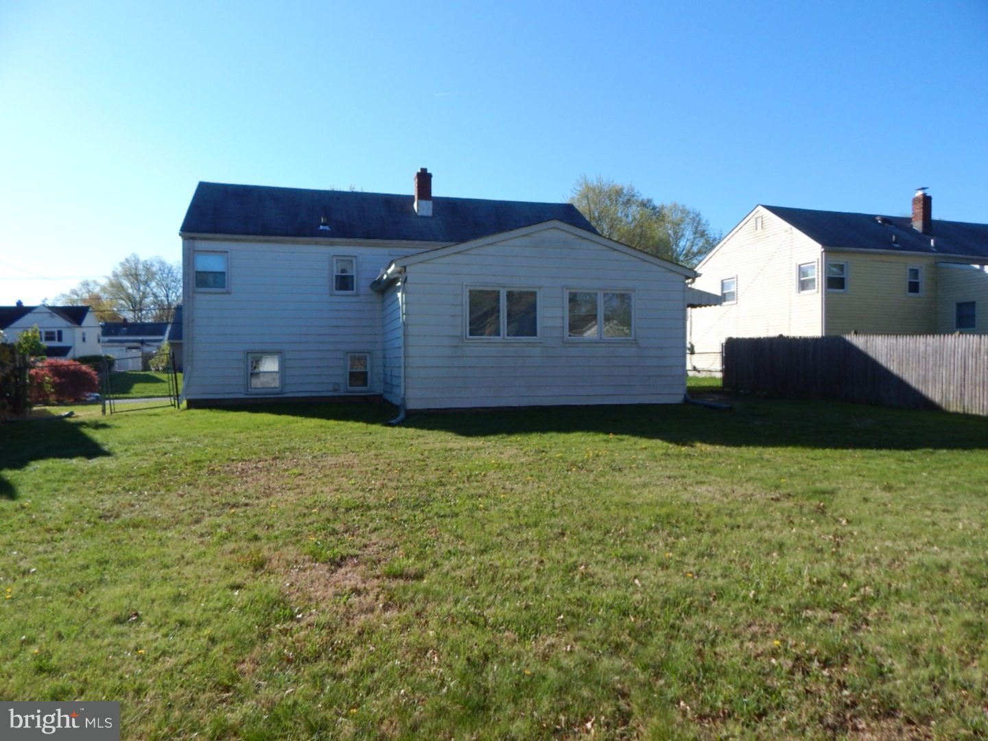 46 Miry Brook Road Hamilton, NJ 08690 - Photo 4 of 13