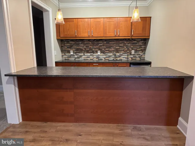 $6,800 | 7702 Trammell Road, Annandale, VA 22003