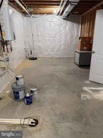 $6,800 | 7702 Trammell Road, Annandale, VA 22003