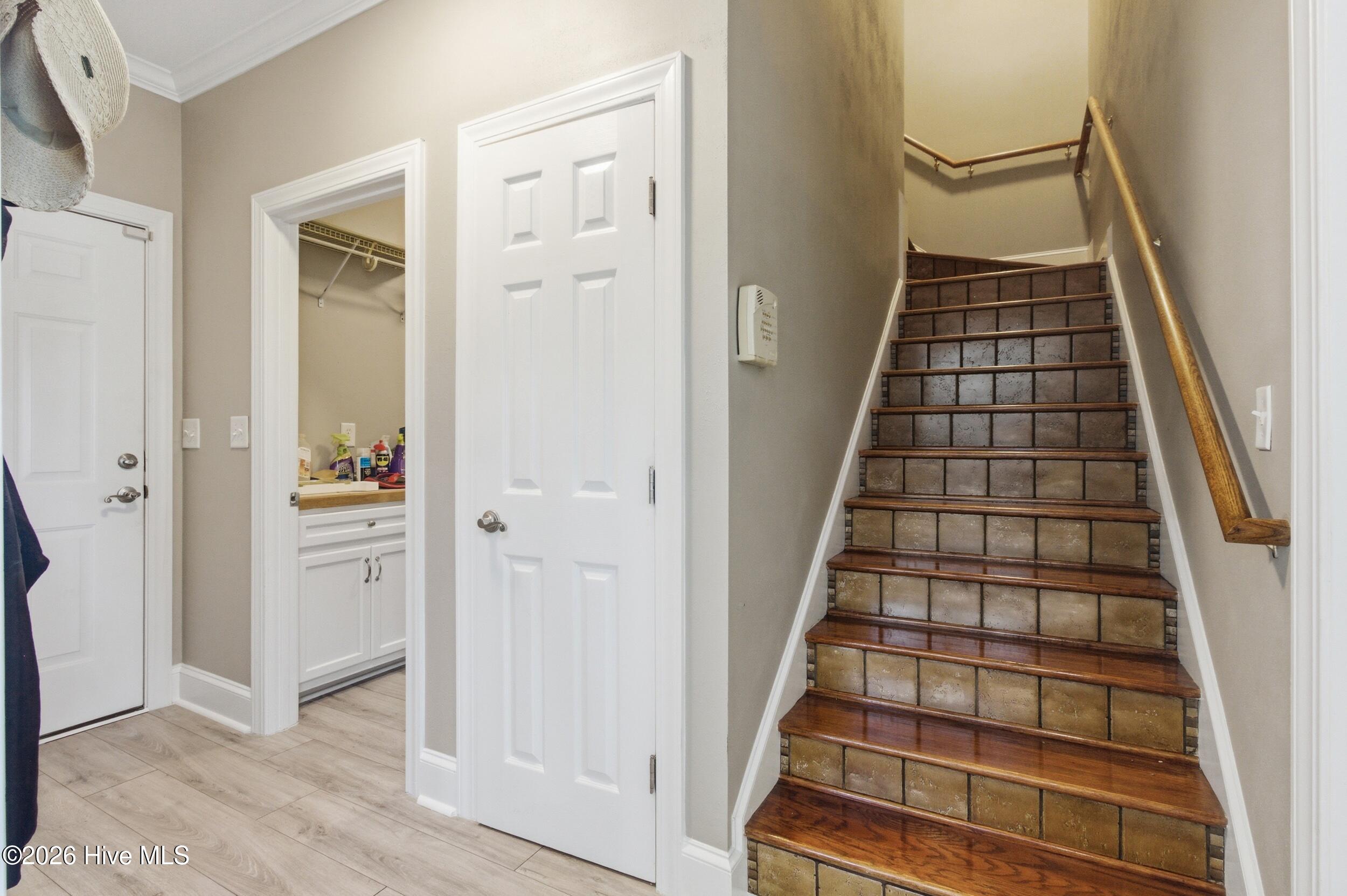 516 Long Point Road Chocowinity, NC 27817 - Photo 22 of 49 Stairway