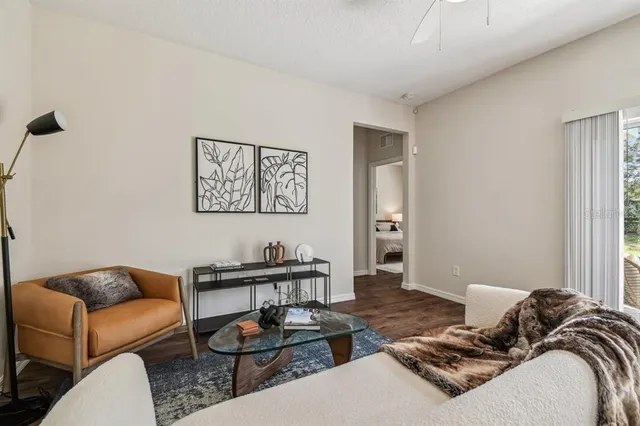 $1,950 | 9104 Wade Street, Unit 8974, Weeki Wachee, FL 34613