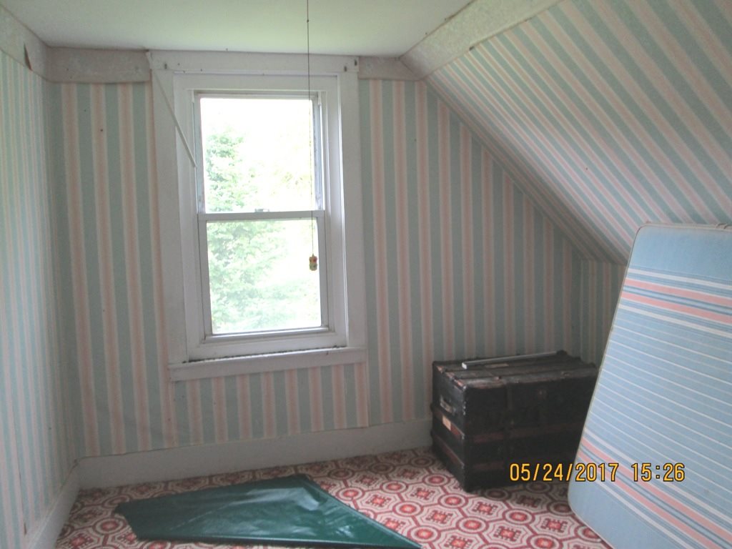 3464 Highway 102 Canaan, VT 05903 - Photo 21 of 32