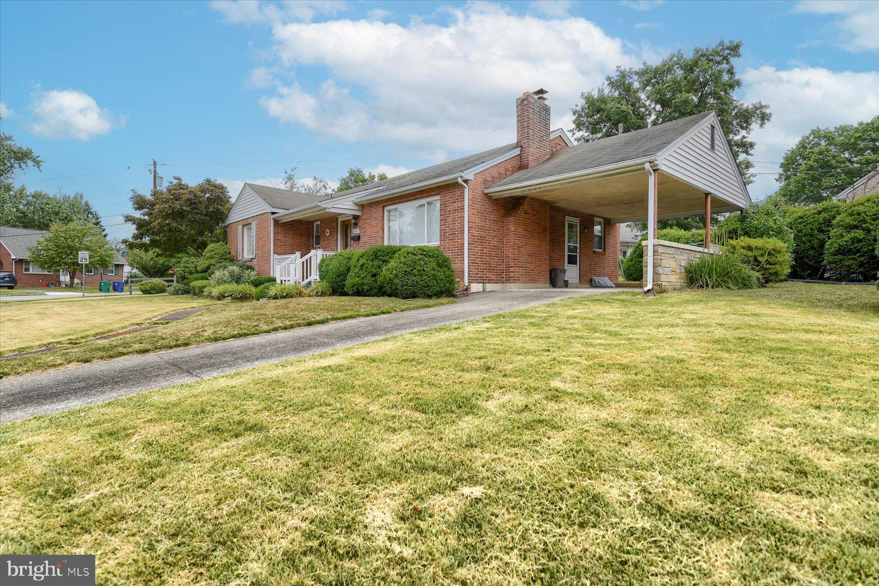 4501 North Road Harrisburg, PA 17109 - Photo 2 of 21 Carport