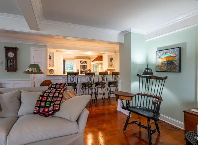 $575,000 | 26 Sea Street, Boothbay Harbor, ME 04538