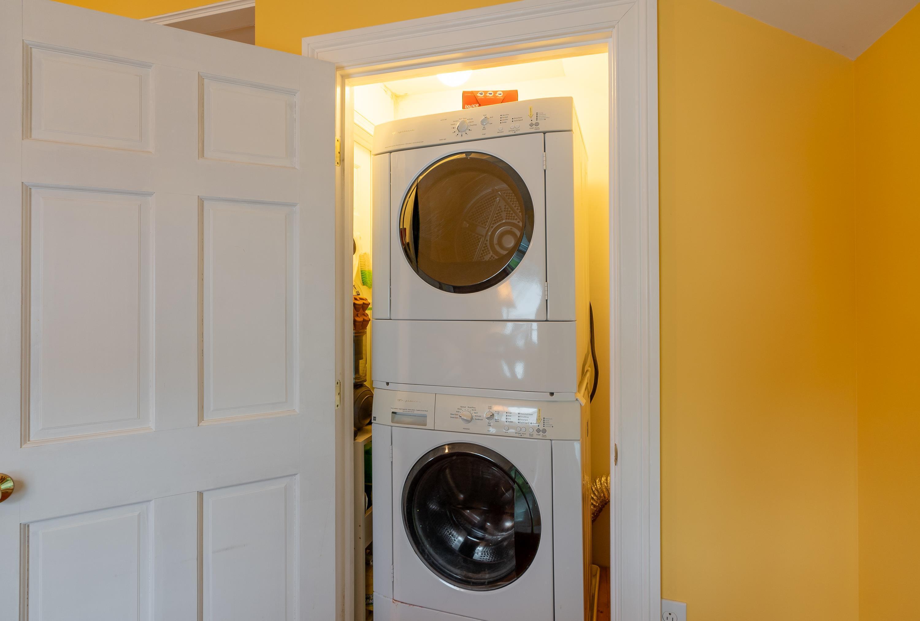 26 Sea Street Boothbay Harbor, ME 04538 - Photo 23 of 34 2nd floor laundry