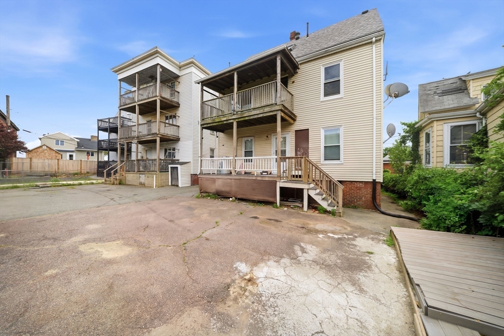 32 Irwin Street Winthrop, MA 02152 - Photo 30 of 38