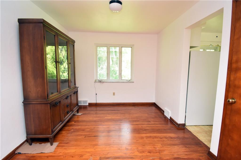 1308 Hope Hollow Road Carnegie, PA 15106 - Photo 11 of 27 Gallery Image 11