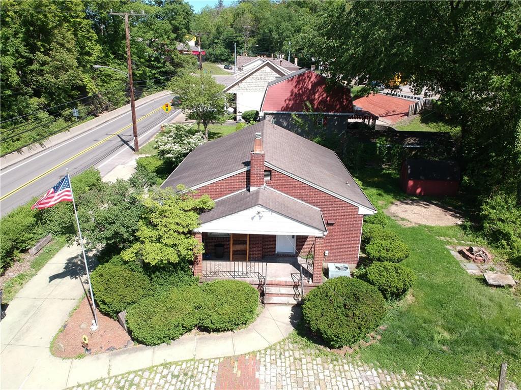 1308 Hope Hollow Road Carnegie, PA 15106 - Photo 3 of 27 Gallery Image 3