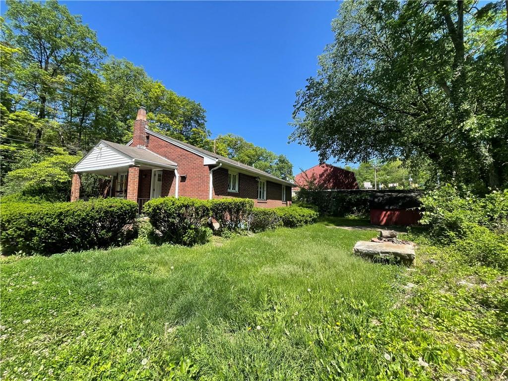 1308 Hope Hollow Road Carnegie, PA 15106 - Photo 4 of 27 Gallery Image 4